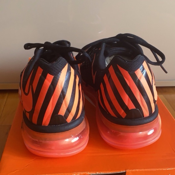 Nike Air Max Sneakers - Picture 5 of 6